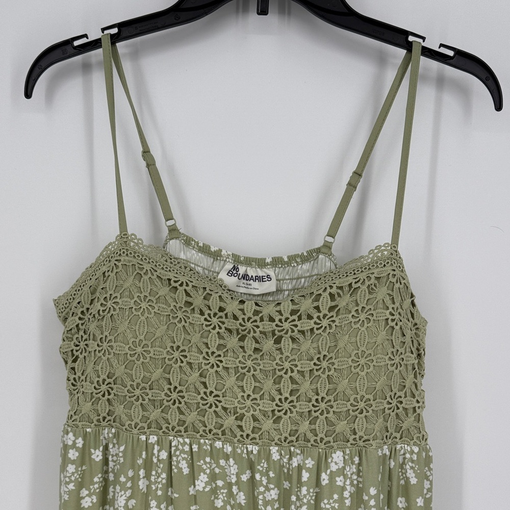No Boudaries Crochet Lace Floral Green Maxi Dress size XL - Picture 3 of 8